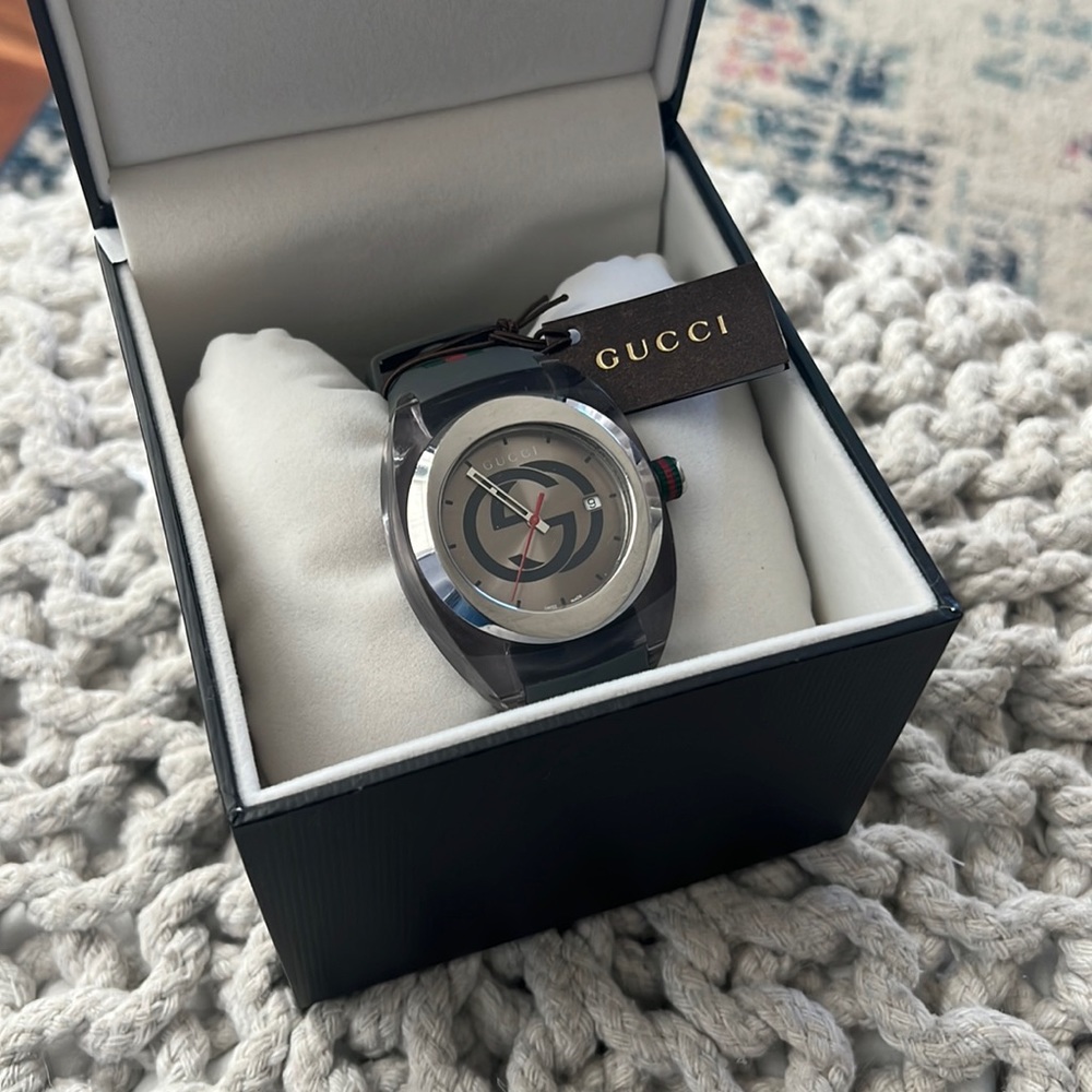 Unisex Gucci Watch